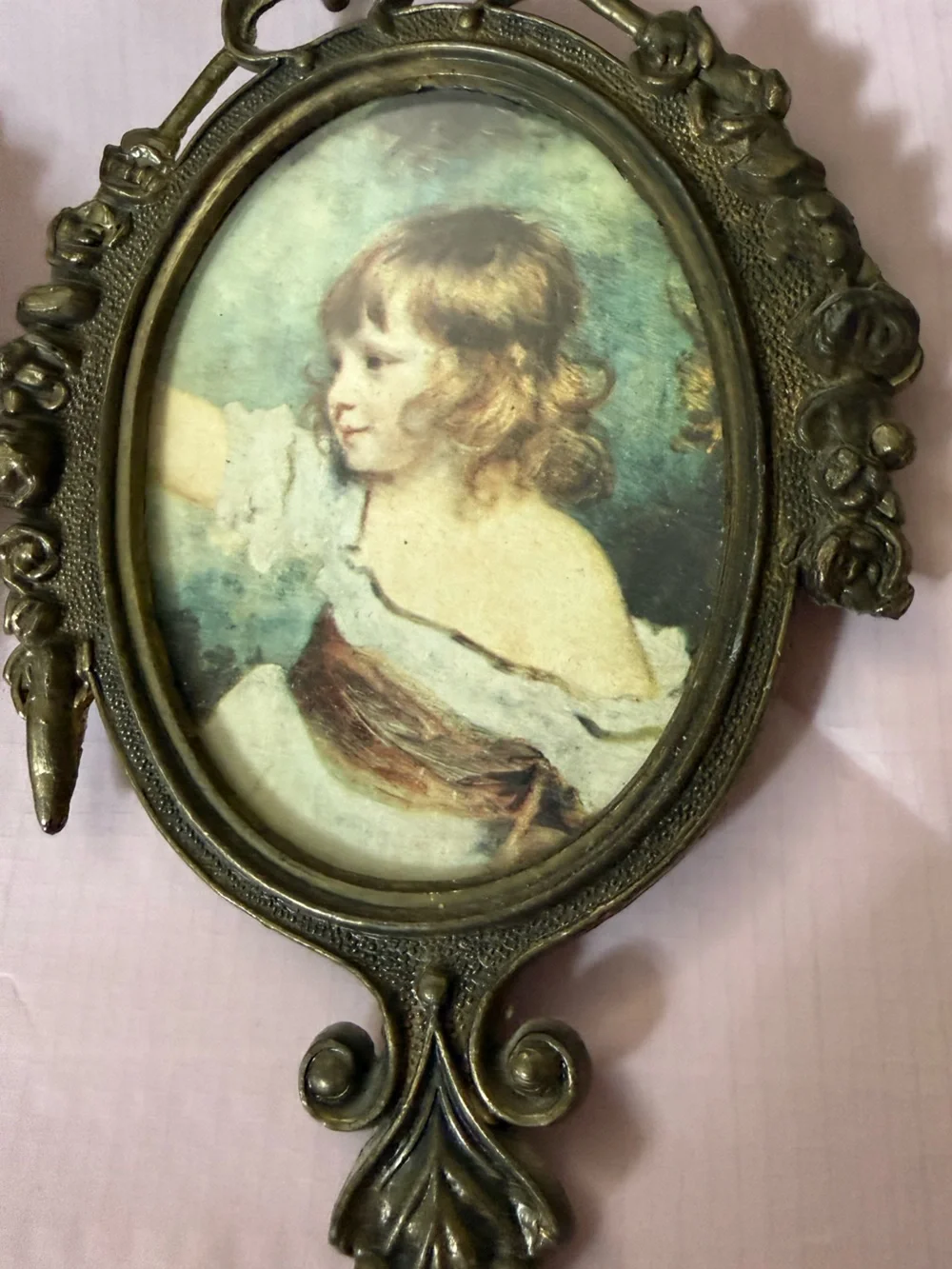 Vintage Victorian Pair of Oval Metal Wall Pictures Two Children One Praying OSP
